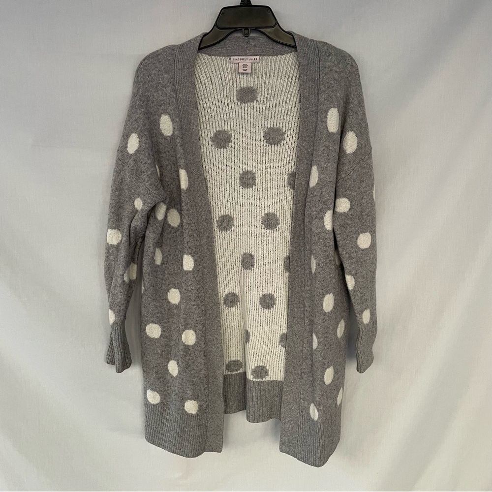 Sincerely Jules Women’s Gray and White Polka Dot Cardigan Size XS